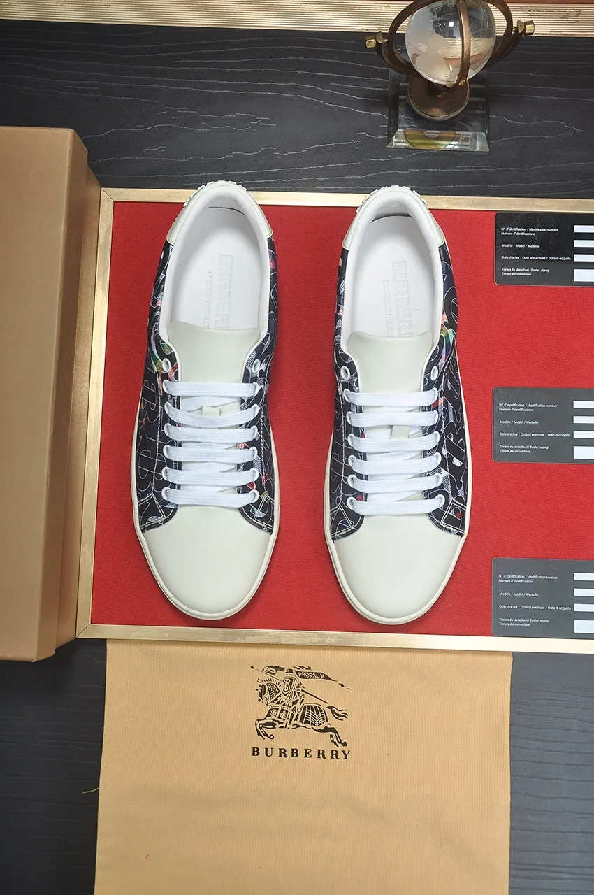 Men's shoes💰480💶[Burberry] (cowhide lining) classic low-top sneakers｜Imported cowhide with classic plaid fabric｜Cow leather lining｜Original outsole｜Fine workmanship and comfortable to wear Size: 38-44 (customized at 45)